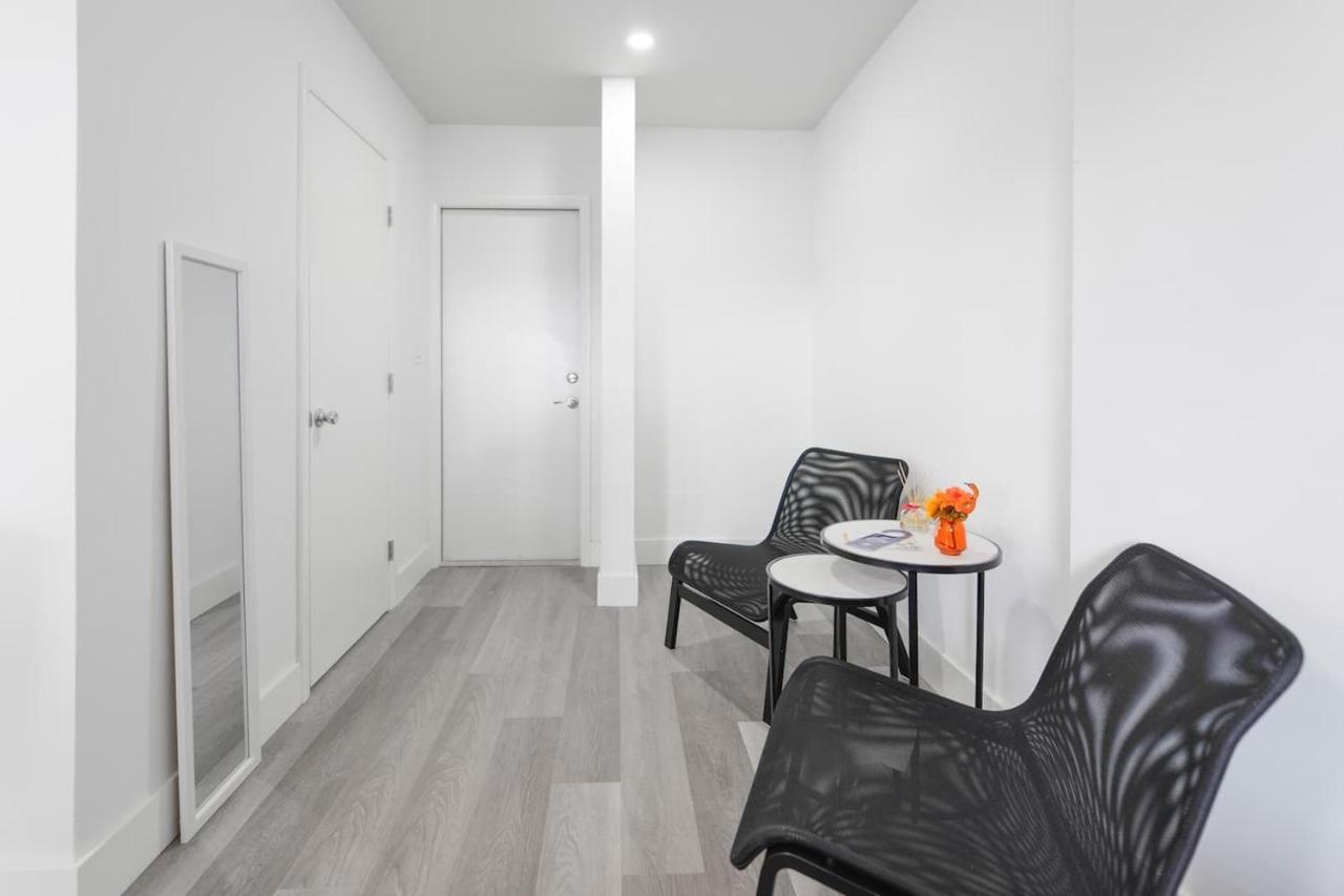 Fantastic 1 Bedroom With Pool Steps From The Beach #43 Hollywood Exterior photo